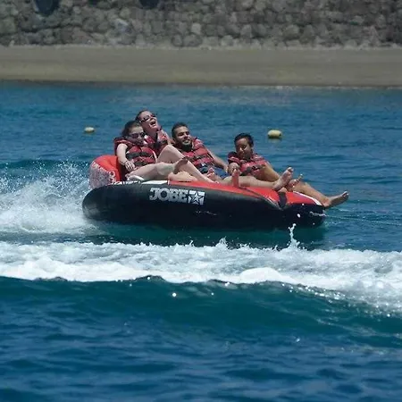 Con Diseno Moderno Y Piscina Taurito