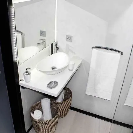 Con Diseno Moderno Y Piscina Appartement Taurito